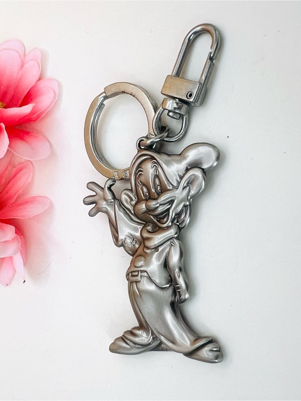 Silver Snow White and the Seven Dwarfs Dopey Pewter Key Chain